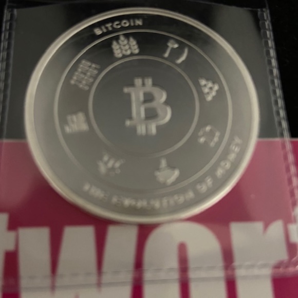 Bitcoin 1 oz Silver Round - Bitcoin Round (BitPay) - Picture 3 of 6